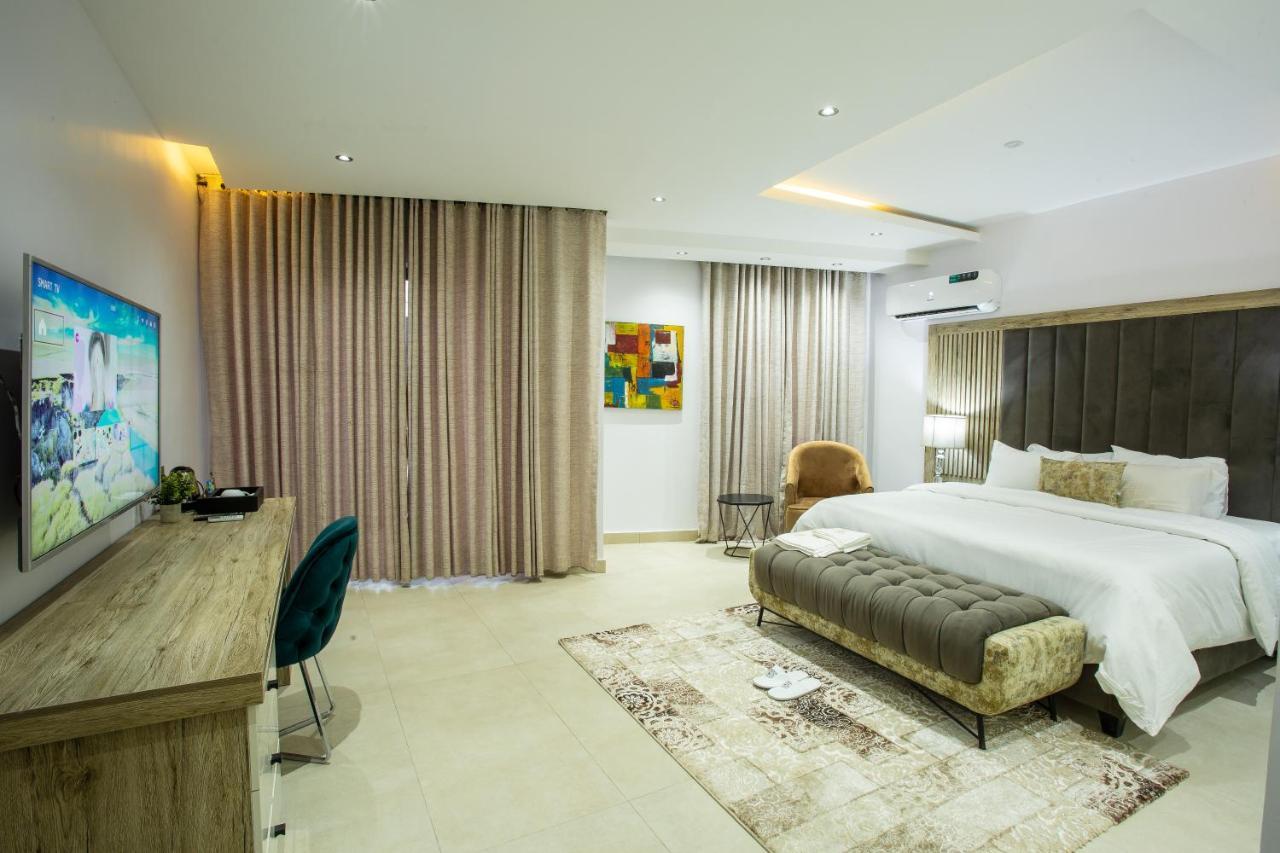 De Manchy Hotels & Suites Ibadan Esterno foto