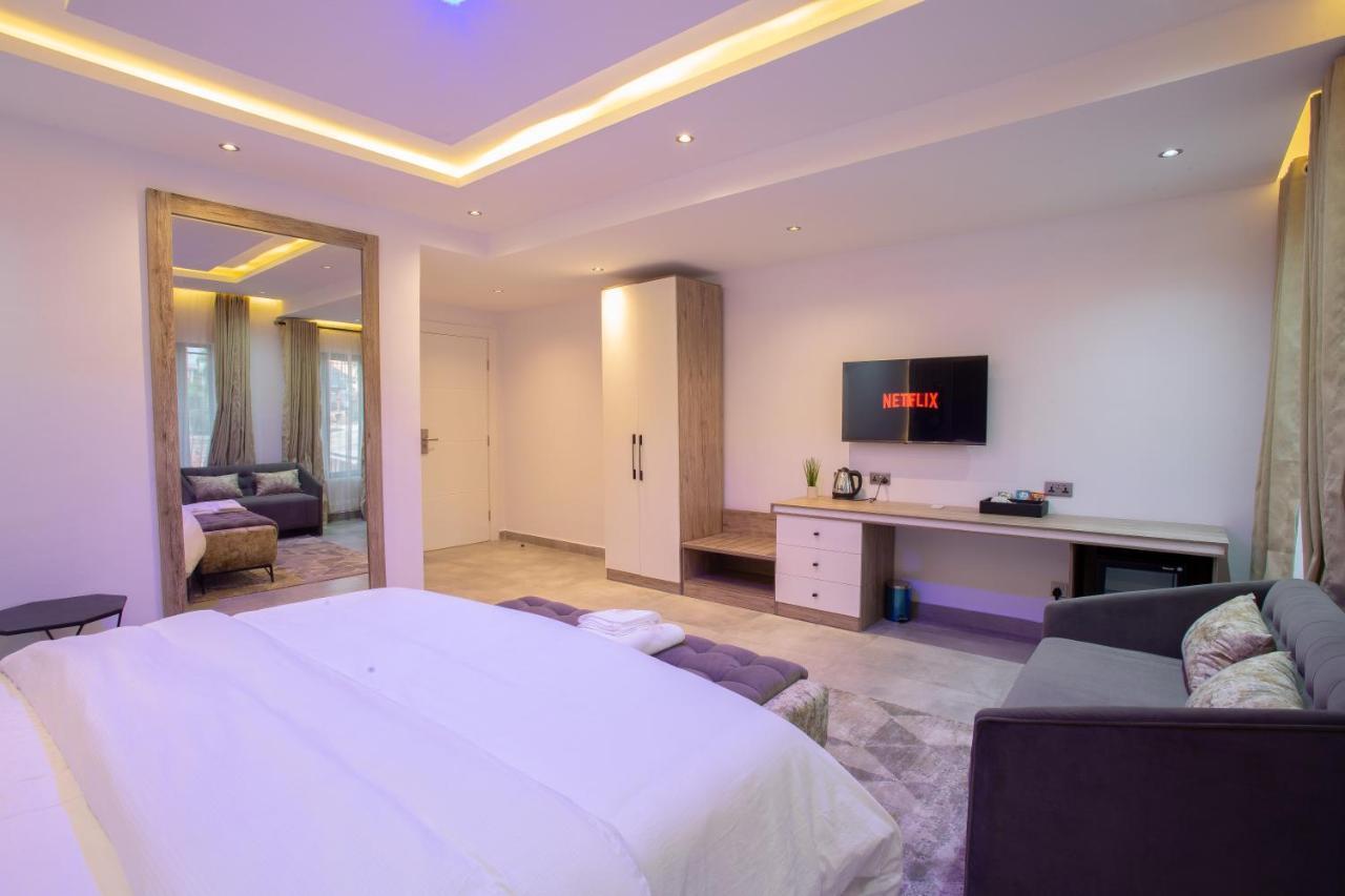 De Manchy Hotels & Suites Ibadan Esterno foto