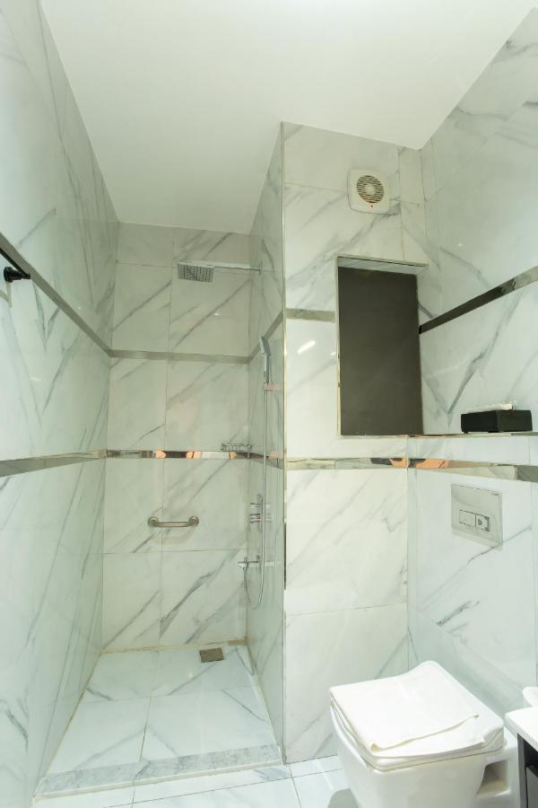 De Manchy Hotels & Suites Ibadan Esterno foto