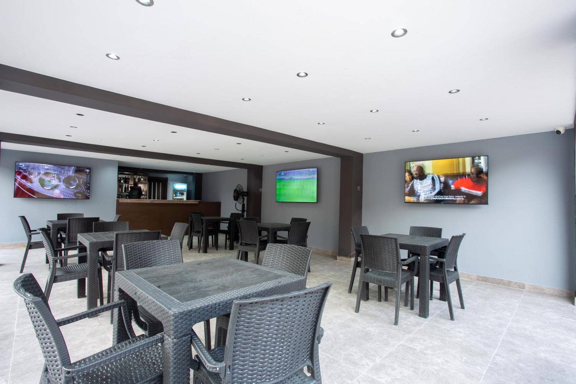 De Manchy Hotels & Suites Ibadan Esterno foto